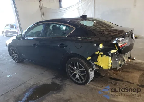 2019 Acura Ilx Premium z USA, uszkodzony, nr VIN 19UDE2F77KA008307